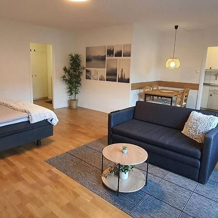 Apartment With Garden Near Metro! Stockholm Ngoại thất bức ảnh