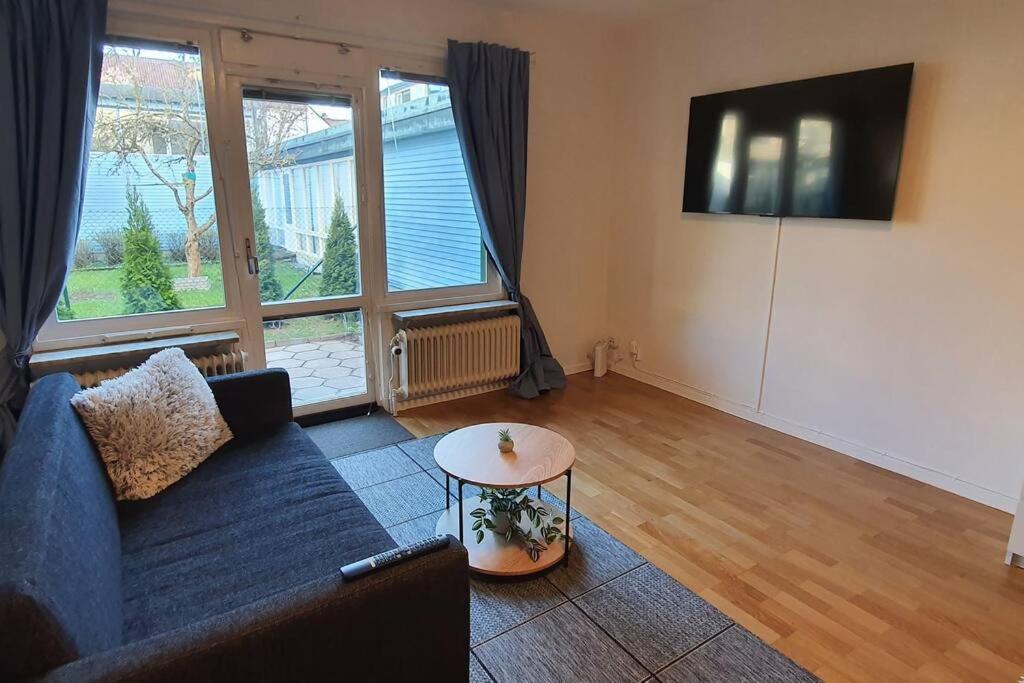 Apartment With Garden Near Metro! Stockholm Ngoại thất bức ảnh