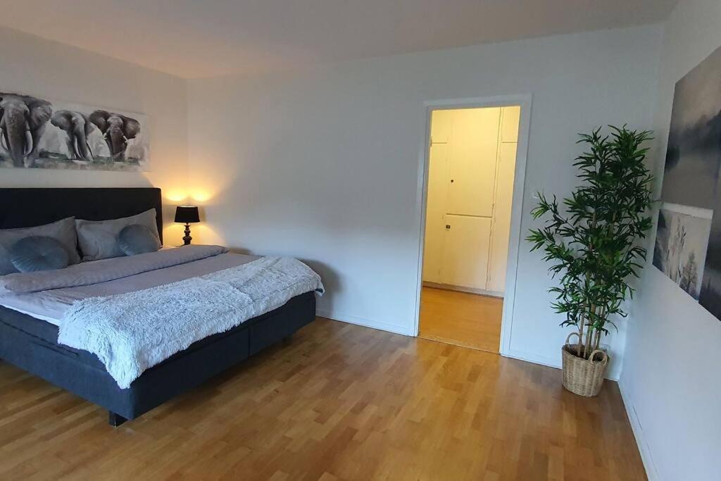 Apartment With Garden Near Metro! Stockholm Ngoại thất bức ảnh