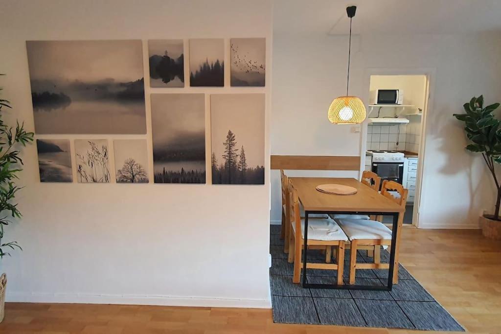 Apartment With Garden Near Metro! Stockholm Ngoại thất bức ảnh
